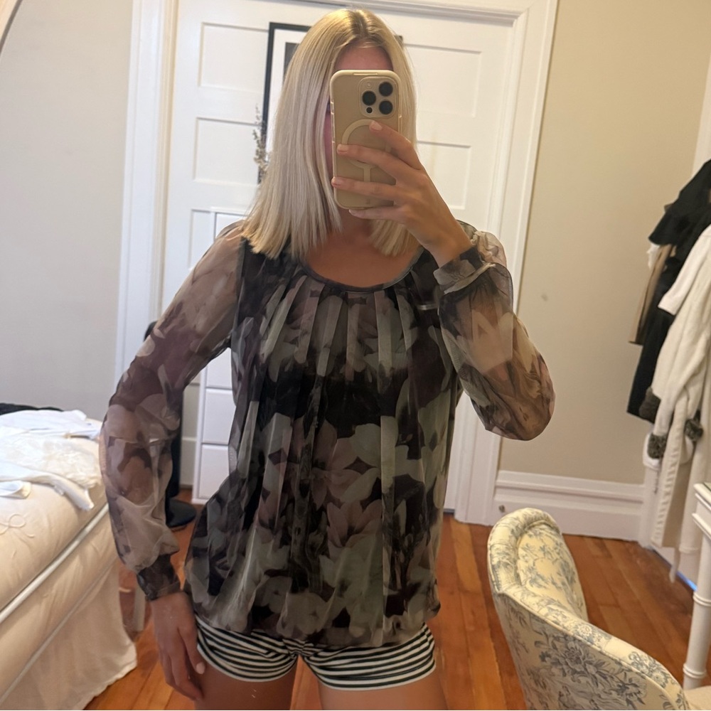 Floral Women’s Blouse size medium